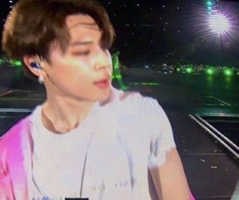 jmidolll's tweet image. jimin has the most beautiful face ever