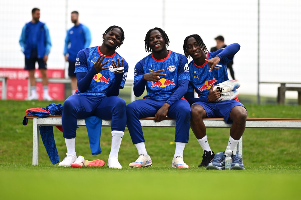 RBLeipzig_EN's tweet image. All smiles 😁🤙