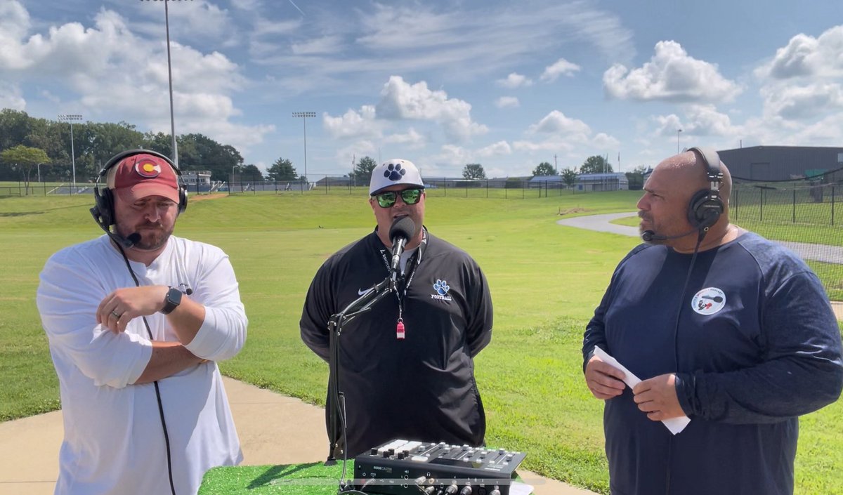 cleats2whistle's tweet image. 🗣️Year 3 Loading‼️ What a Way to End July!, New episodes Dropping soon… @jax_arnett @glasgowdawgs & @coach_chandler #SummerRoadTrip #2aDays
New Trailer For YouTube Channel 👇🏼
youtu.be/xrQ42yonUqc?si…