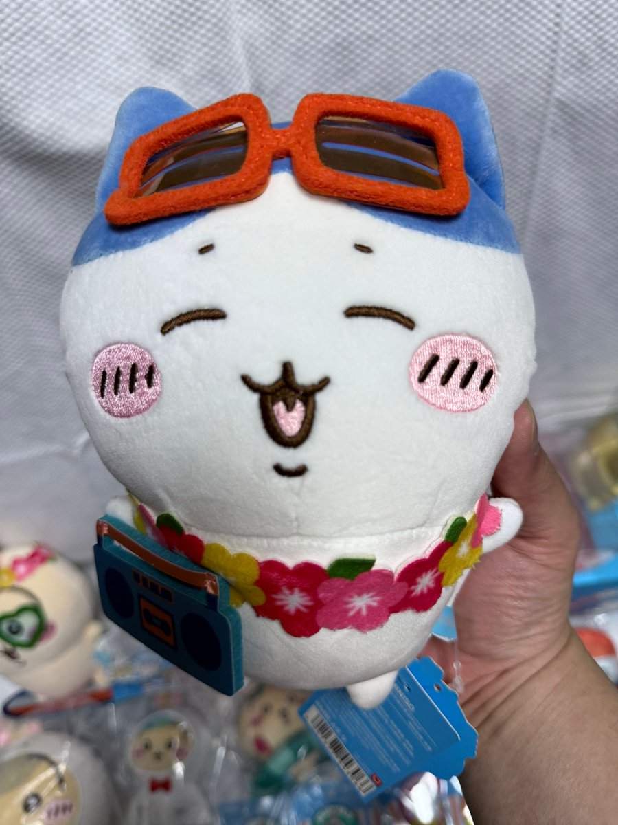 新入荷❣️貴重‼️18kビーズ入り、ロウカン質氷種満陽緑ビーズ&【幸運】四葉草ブレス 新入荷❣️貴重‼️18kビーズ入り、ロウカン質氷種満陽緑ビーズ