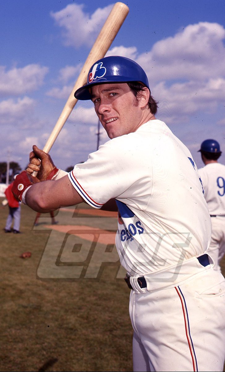 dannogallagher7's tweet image. July 27, 2003: Gary Carter was inducted into Cooperstown with an #expos logo on his plaque, even though he wanted to go in as a Met.
The folks at the hall of fame told him his most important years in the majors were spent with Montreal, meaning he had to be inducted as an Expo.
