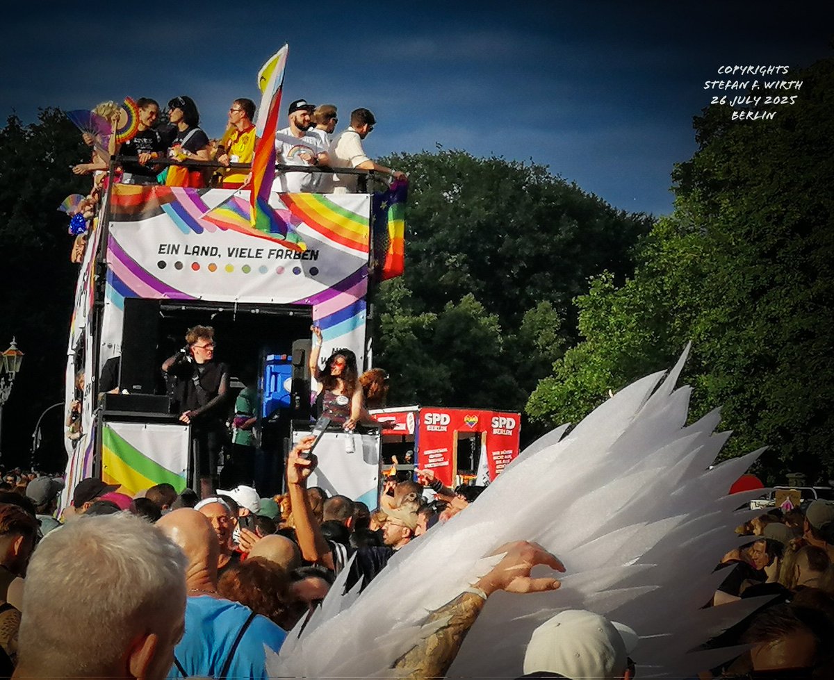 wirthstef's tweet image. Why the Pride parade is sign of successful development of the LGBTQ+ community and how do we notice that even in professional surroundings?
The #Prideparade in #Berlin took place on July 26, 2025, in a #colorful way with the motto "#neverquietagain." Politicians worldwide…