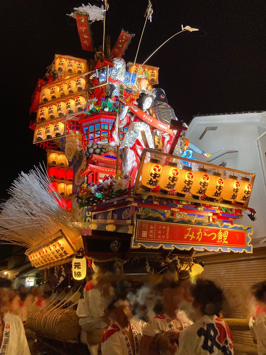 gucchi_singeki's tweet image. 🔥日田祇園祭🔥

山鉾巡行・豆田町上町通り

夜の山鉾は幻想的、圧巻でした✨👏