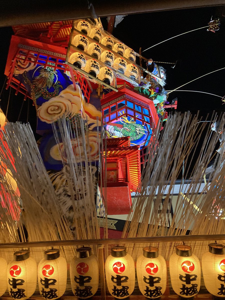 gucchi_singeki's tweet image. 🔥日田祇園祭🔥

山鉾巡行・豆田町上町通り

夜の山鉾は幻想的、圧巻でした✨👏