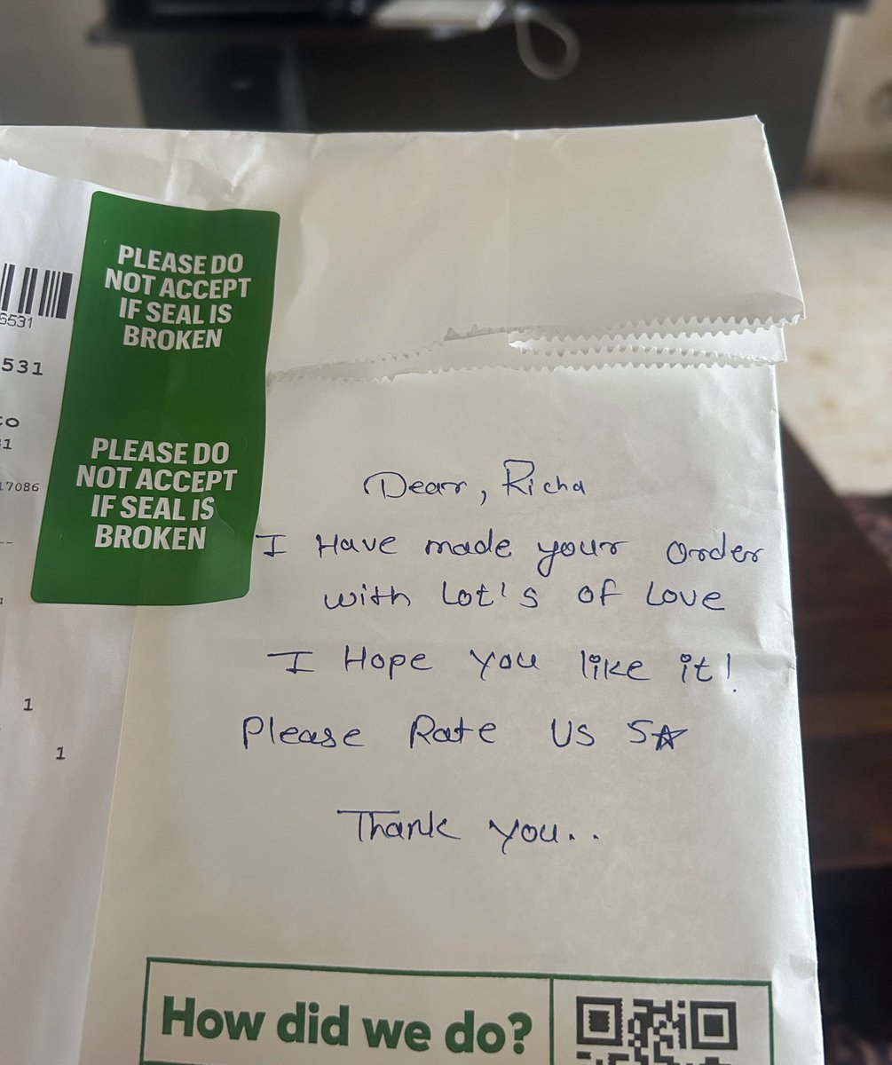rich_athinks's tweet image. Its always about the small gestures 🤍