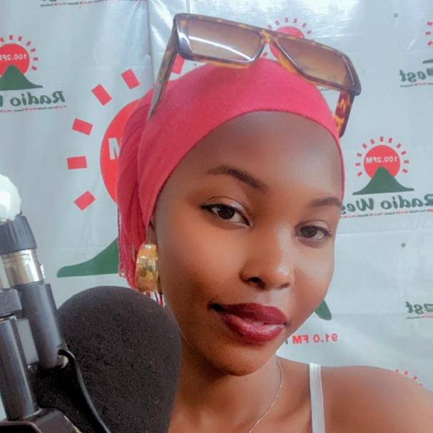 Gamba Mpurire (@radiowestug) on Twitter photo #KasyosyoWaves || <a href="/shamie_powers/">Shamie Powers</a>
Tugambire akeeshongoro akakukoreire, wiiki egi, tukakuteerere hati.
#GambaMpurire
#Top10WeeklyCountDown #KasyosyoWaves || <a href="/shamie_powers/">Shamie Powers</a>
Tugambire akeeshongoro akakukoreire, wiiki egi, tukakuteerere hati.
#GambaMpurire
#Top10WeeklyCountDown