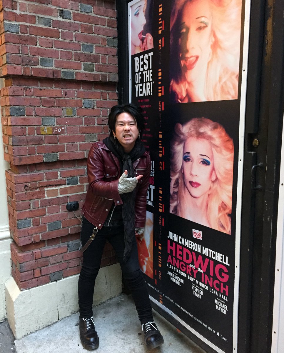 creature_kenny's tweet photo. 🌜MIDNIGHT RADIO🌛
最高だった @MidnightHedwig 大阪2公演‼️🔥
溢れる思いShoutしました‼️🥰❤️🔥
https://t.co/GEfL4jMd38
Thank You So Much & Big ❤️🔥To John & Stephen‼️🤩🤘
#midnightradio #hedwigandtheangryinch #johncameronmitchell https://t.co/6dngj2M9IX