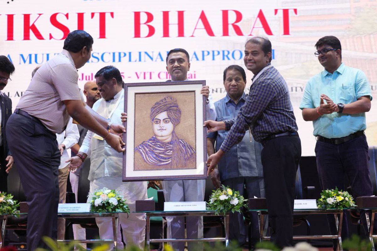 DrPramodPSawant's tweet image. Honoured to address the valedictory session of the National Conference on Roadmap to Viksit Bharat 2047, organized by Tamil Nadu Higher Education Teachers Association (THETA), Akhil Bhartiya Rashtriya Shaikshik Mahasangh (ABRSM) & VIT, at @ChennaiVit Campus.
It was inspiring to…