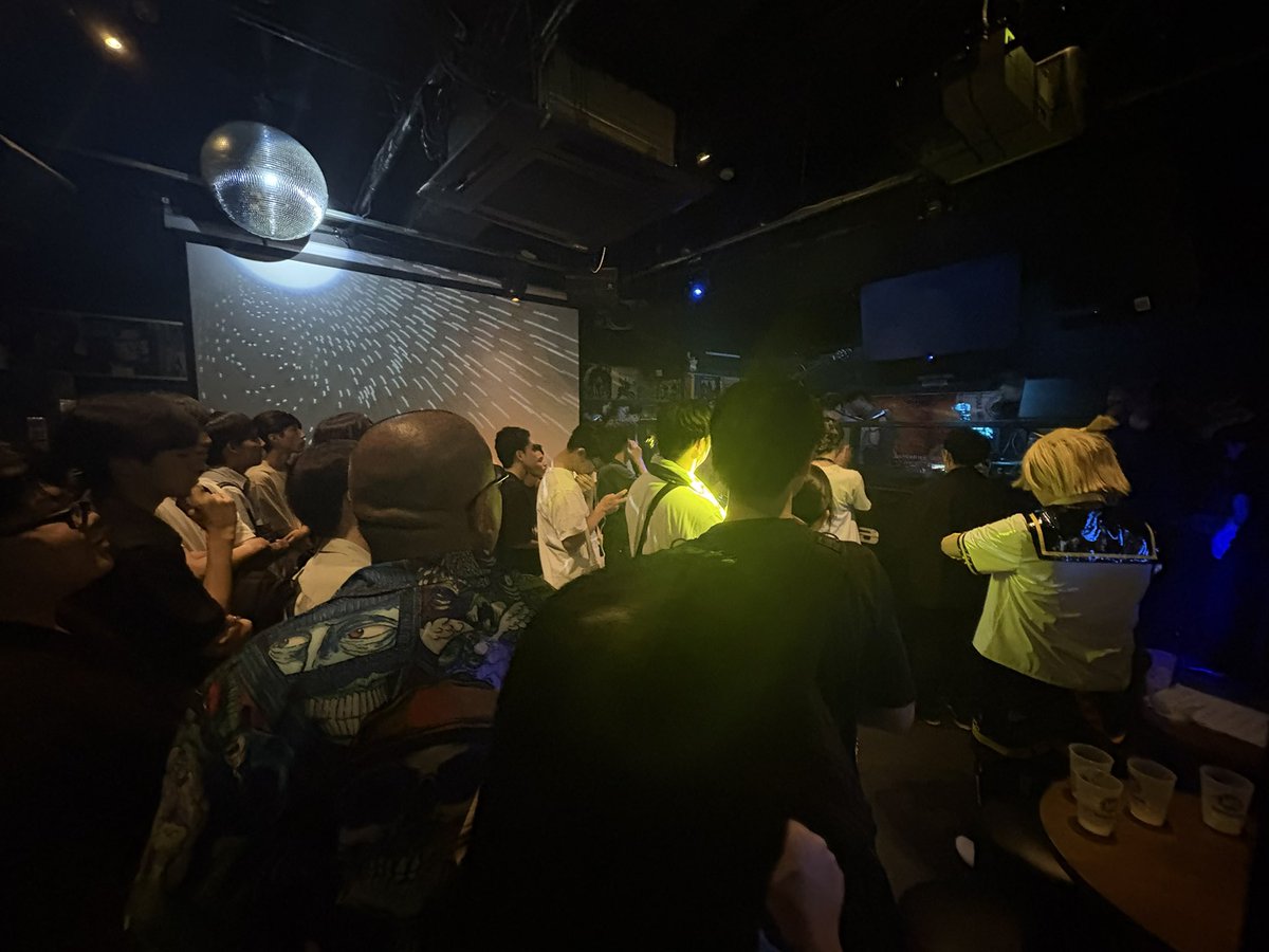 Sona2525rt's tweet image. #ハロボカ ありがとうございました！！
大人数ですごい😳😳😳😳
楽しいイベントありがとう！！

2年前のハロボカで、配信されてないの知らずにリクエストしたセパレイトが2年越しに回収されました。
ギザくん本当にありがとう