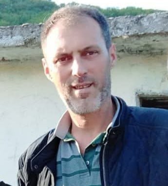 Adnan Çetin..
42 yaşında..
Çanakkale Biga Gümüşçay beldesinde çalıştığı mandırada süt kazanının patlaması sonucu hayatını kaybetti..
Yenice Karadoru Köyünden..
v/Yerel Haberler