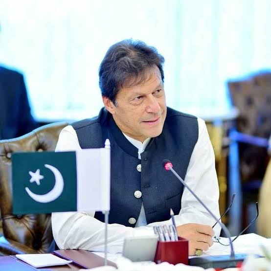 دل کــی اچھــی لــڑکی 😉 (@pohanch_se_dour) on Twitter photo The time for silence is over — the call has been made.
#کپتان_نے_پکارا_ہے | #عوام_نکلے_گی_تخت_الٹے_گا
<a href="/Team_IKF/">Imran Khan Force</a> | <a href="/LegacyLeavers_/">Team Legacy leavers</a> The time for silence is over — the call has been made.
#کپتان_نے_پکارا_ہے | #عوام_نکلے_گی_تخت_الٹے_گا
<a href="/Team_IKF/">Imran Khan Force</a> | <a href="/LegacyLeavers_/">Team Legacy leavers</a>