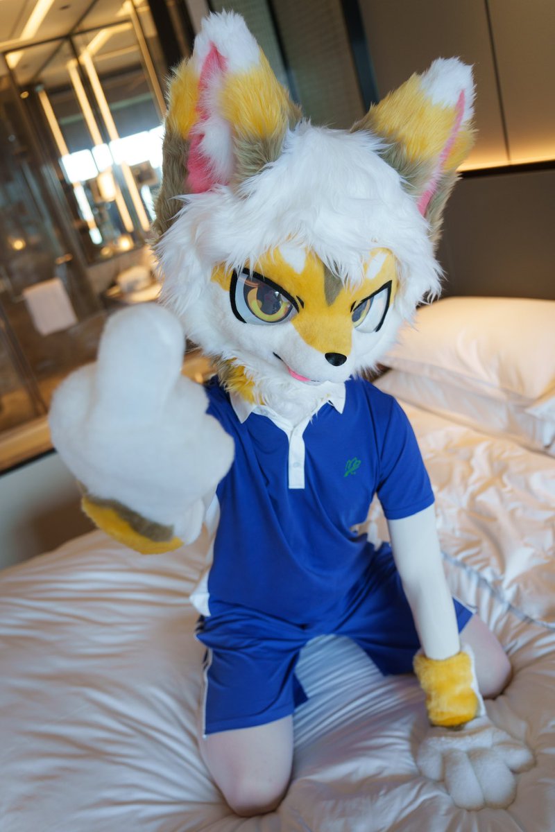 小giegie快过来，请侬吃桑窝～

内馅：<a href="/Dash_OvO/">青沫</a> 
📷：<a href="/MapleFrostWolf/">🐺枫霜 MapleFrost</a>