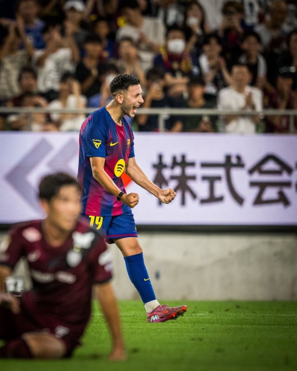 Austinooffical's tweet image. Roony Bardghji with Lamine Yamal is going to do wonders in the RW 🪄💎