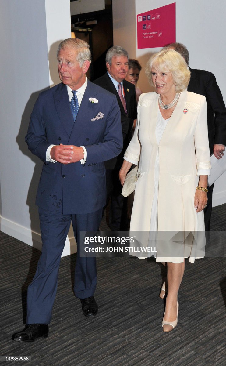 Cathy57600977's tweet image. #OTD Prince Charles, Prince of Wales and Camilla, Duchess of Cornwall attend the Opening Ceremony of the London 2012 Olympic Games.