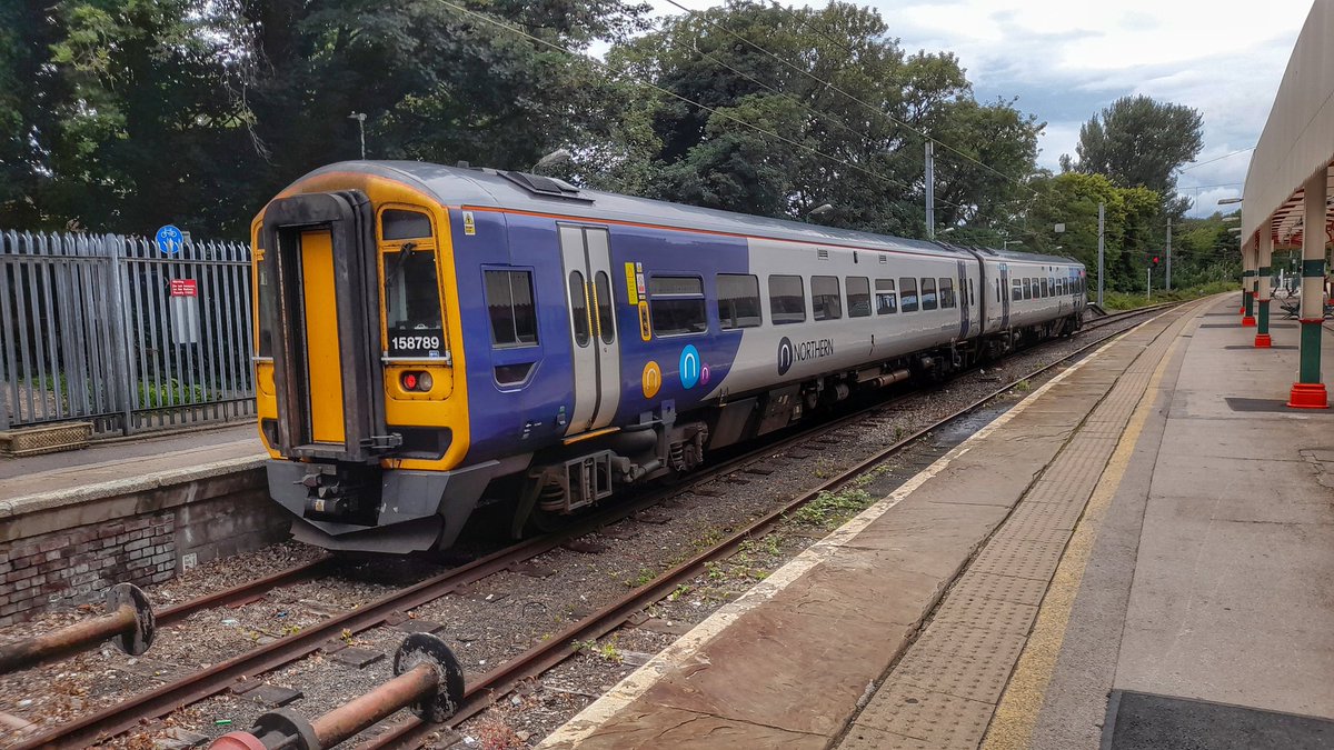 SpotterIan's tweet image. Good afternoon from Lancaster Castle Station #photofix