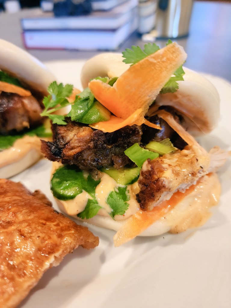 WarrenCManuel's tweet image. Home-made Pork Belly Bao Buns, helps me deal with this red market 😋