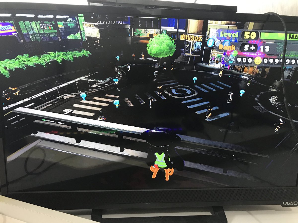 Delus1onL's tweet image. Wish i remember what i edited, but some setting change in the env files made a ton of things lose color immediately lol
The weird thing was it wasnt like “all gear” or “all weapons” but obscure things like the rainmaker’s shots would be black too?