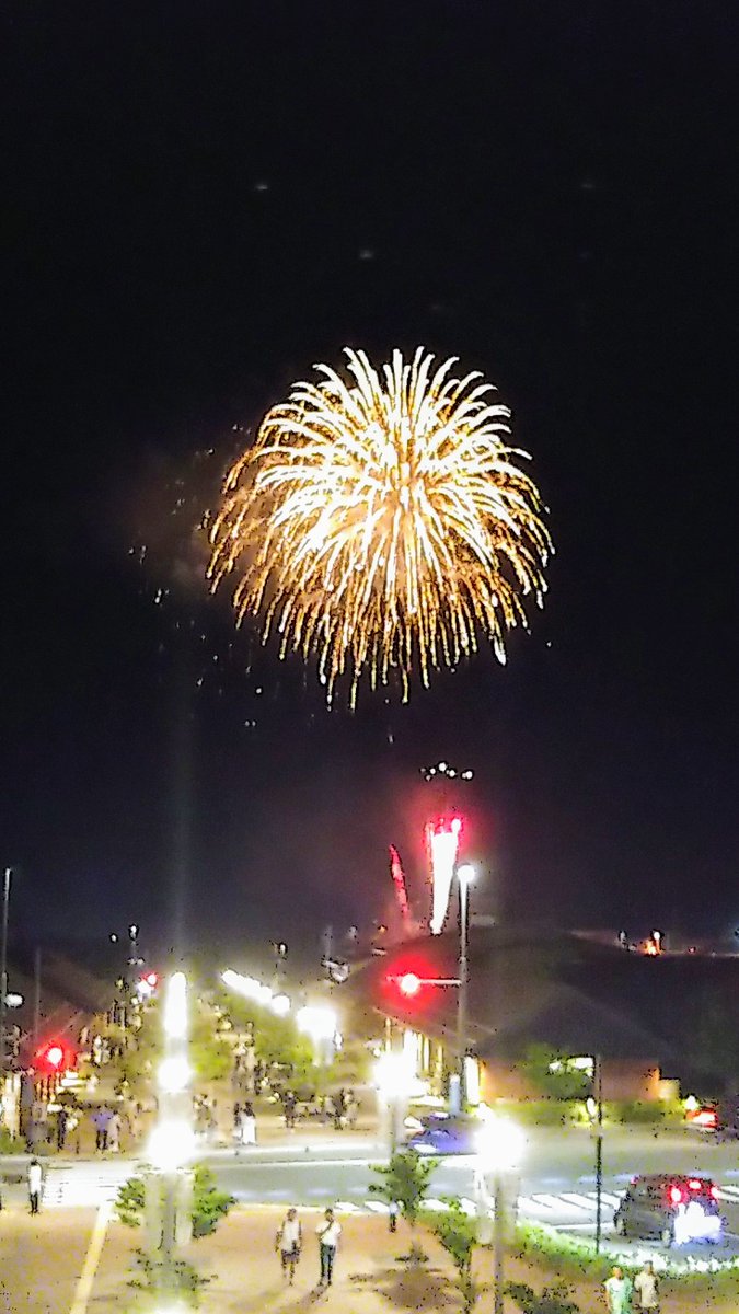 getureigo's tweet image. #おながわみなと祭り
フィナーレの花火は女川駅から見ました
今年初めての花火です