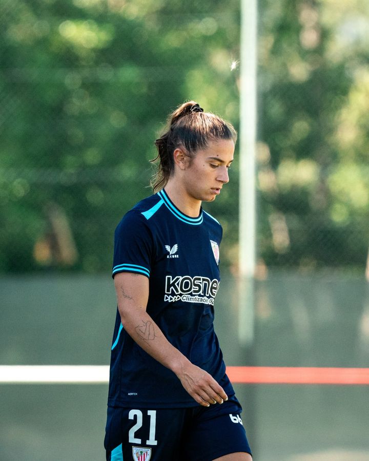 AthleticClubFem's tweet image. ππ©·
Estreno en pretemporada de Ane Campos, Eider Arana y Olatz Santana.
πͺ Aurrera, hirukote!
#AthleticSCBraga #AthleticClubFem π¦