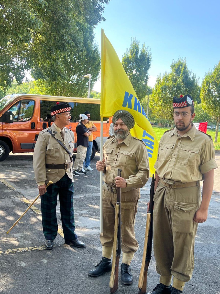 NyJagdeepsingh's tweet image. A ceremony was held in Italy to honor the Sikh soldiers who fought against Germany during World War II. Sikhs arrived carrying the Khalistan flag and urged Italy to now support the creation of Khalistan for Sikhs.
