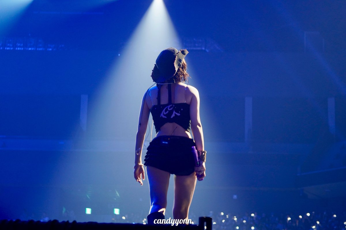 candyyonn's tweet image. 250720
後ろ姿すきすぎる
#TWICE #트와이스 #MOMO #モモ #모모 #TWICE_THISISFOR_WORLD_TOUR