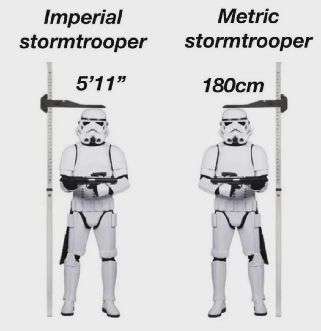 SWMemes's tweet image. The Stormtrooper redd.it/1m9plvn