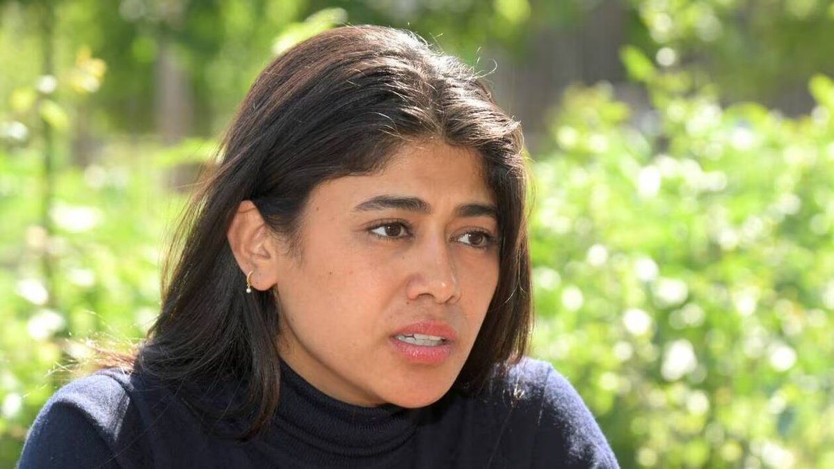 EOW44's tweet image. 📢 Soutien à Rima Hassan, maintenant !
Chaque jour, Rima Hassan est harcelée par l’extrême droite et des comptes pro-israéliens, dans un silence complice.
Quand Milafique est visée, c’est indignation nationale, tribunes, plateaux TV. Deux poids, deux mesures. #rimahassan