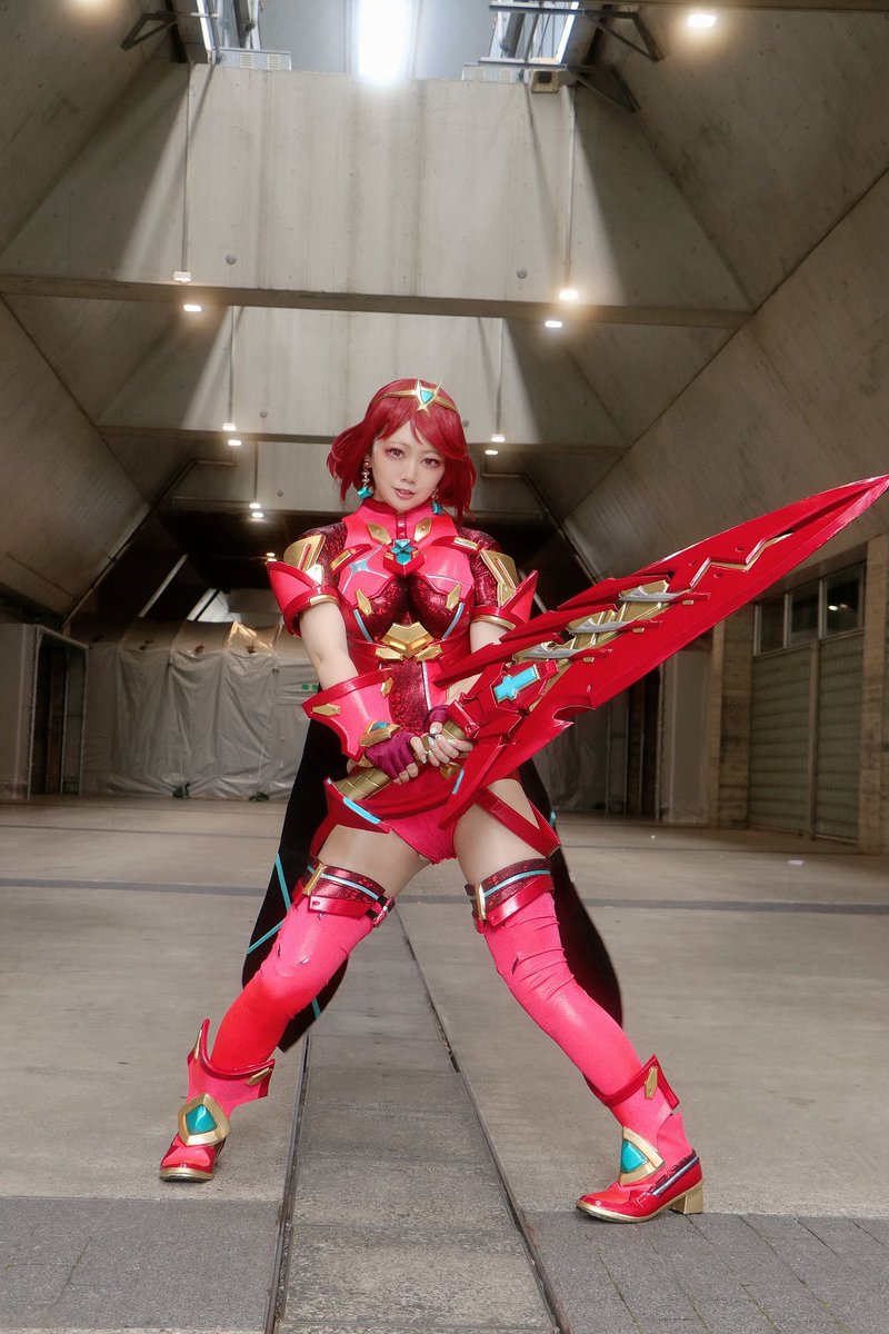 【 #Cosplay】
ゼノブレイド2
天の聖杯 ホムラ

なんとか無事に出せました！
📸 <a href="/windmuhle_ja/">Windmuhle 💡</a> 
 #WF2025Sコスプレ  #XenobladeChronicles2   #Pyra