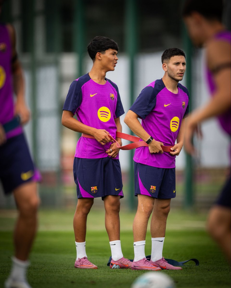 Austinooffical's tweet image. 🔵🔴BARCELONA FANS LET'S CELEBRATE OUR FIRST WIN OF THE SEASON BY FOLLOWING EACH OTHER
DROP YOUR HANDLE
LIKE AND REPOST
LET'S CONNECT ✅