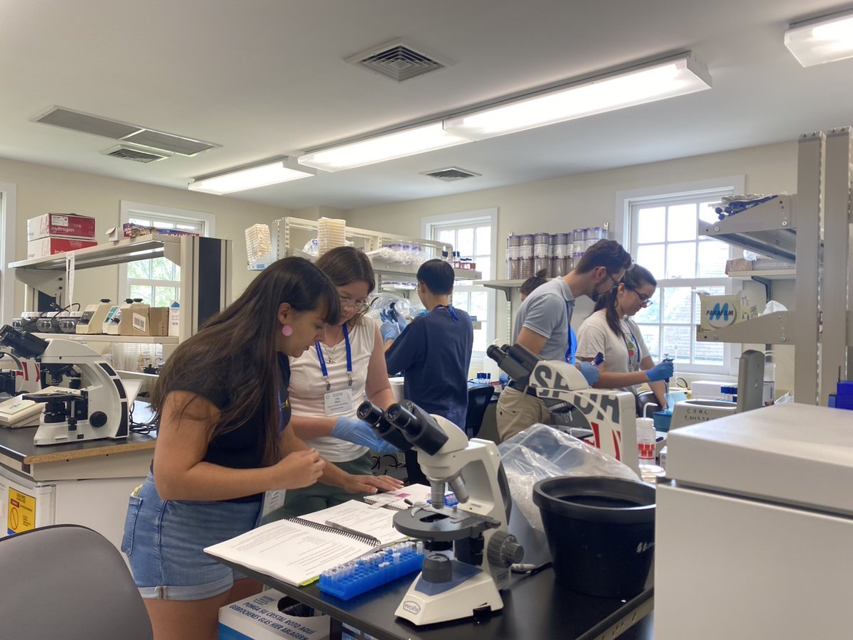 YeastCourseCSHL's tweet image. DAY4 was packed with experiments, lectures, intense plate race training, and an inspiring seminar & chalk talk by Dr. Amy MacQueen—a day full of discoveries. Stay tuned for DAY5 updates—we're just getting started ;)