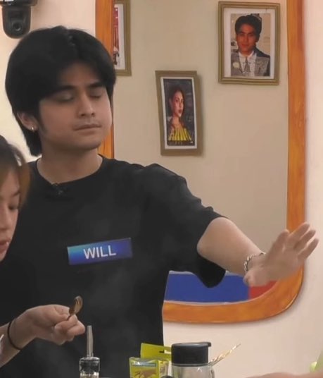 theelliegurl's tweet image. #WILLieverJourney
4.Your favorite Will Ashley meme
- hindi in order