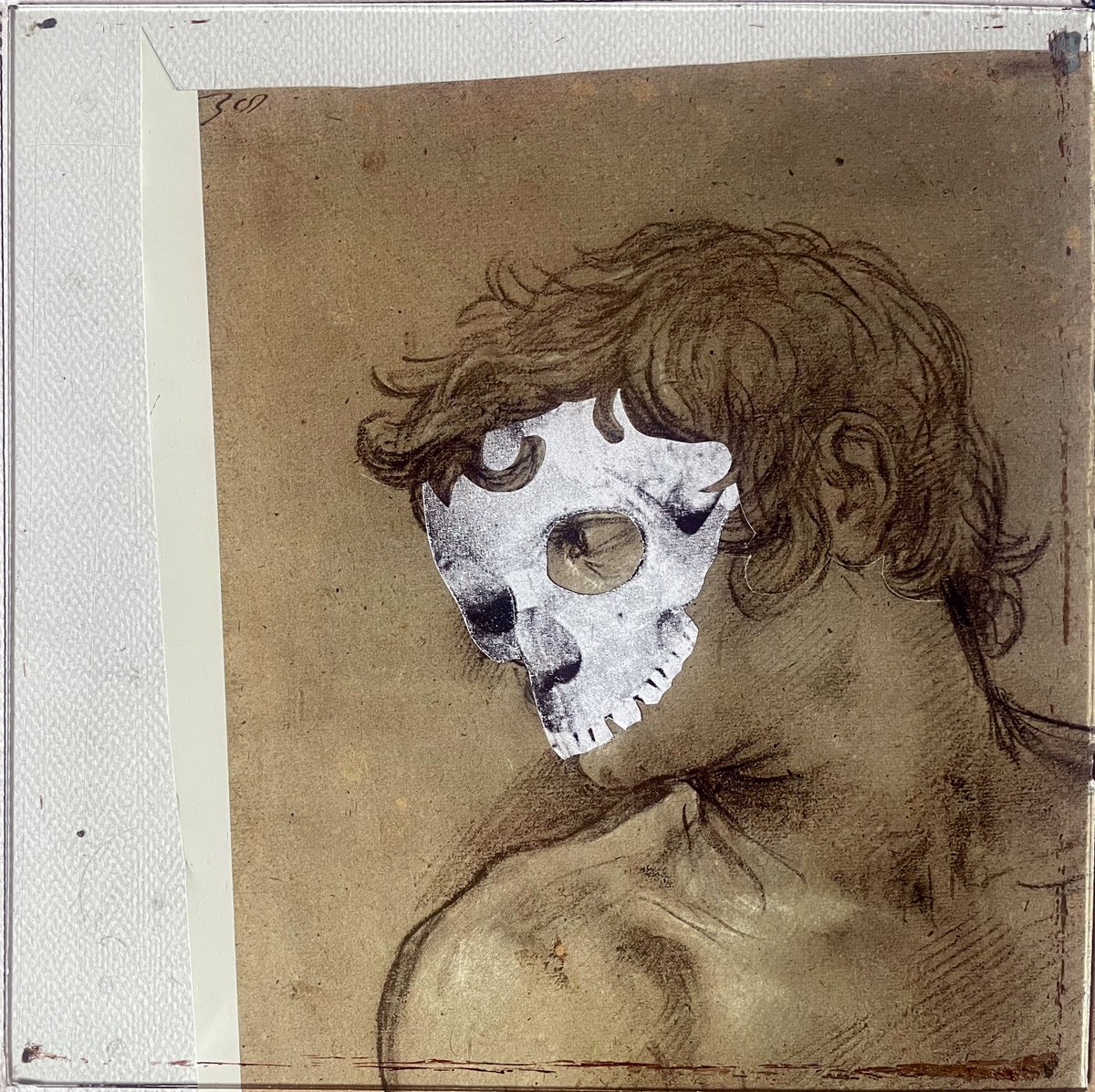 JohnDummett4's tweet image. doomed youth with good teeth