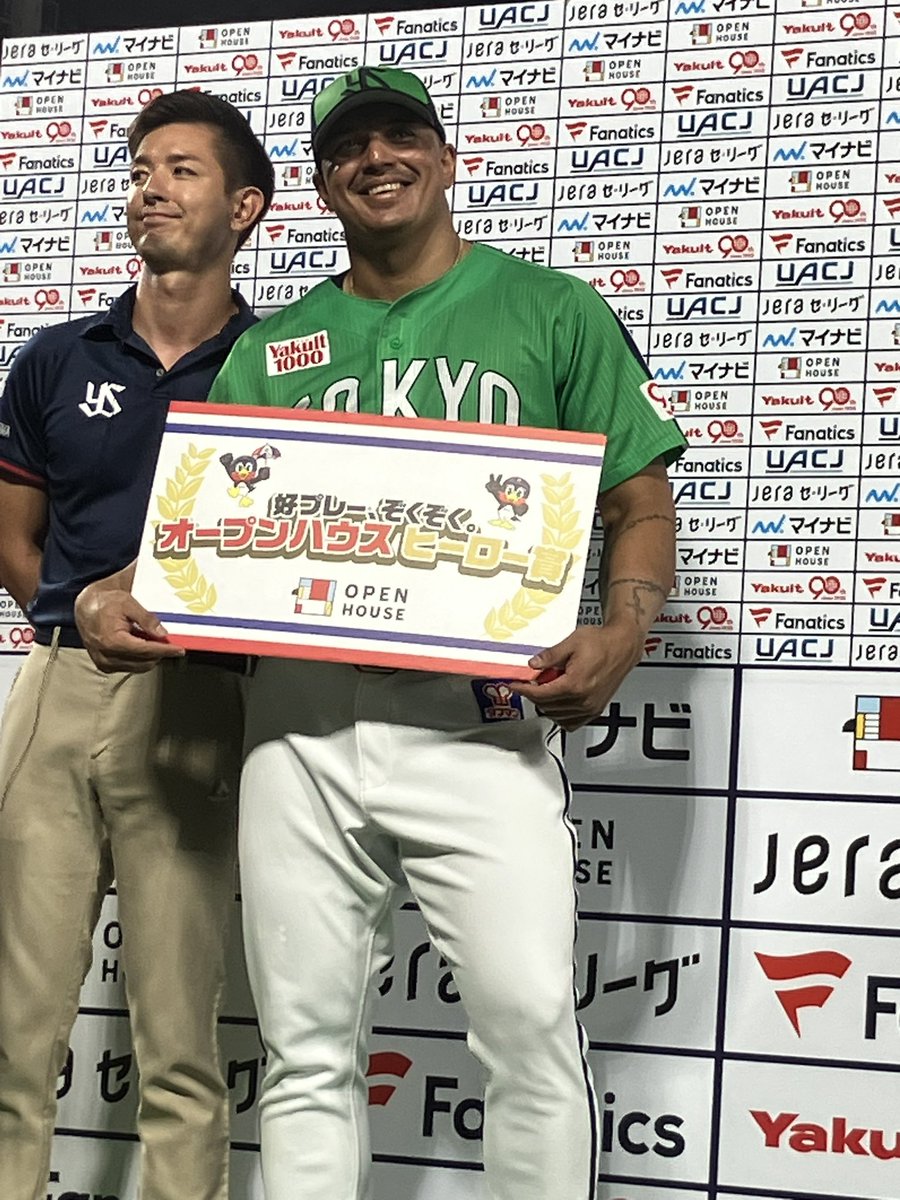 swallowspr's tweet image. 🟩本日のヒーロー🟩
7回2失点、無四球で2勝目
　#奥川恭伸 投手
同点ホームラン　#オスナ 選手
勝ち越しタイムリー　#伊藤琉偉 選手

#swallows #捲土重来