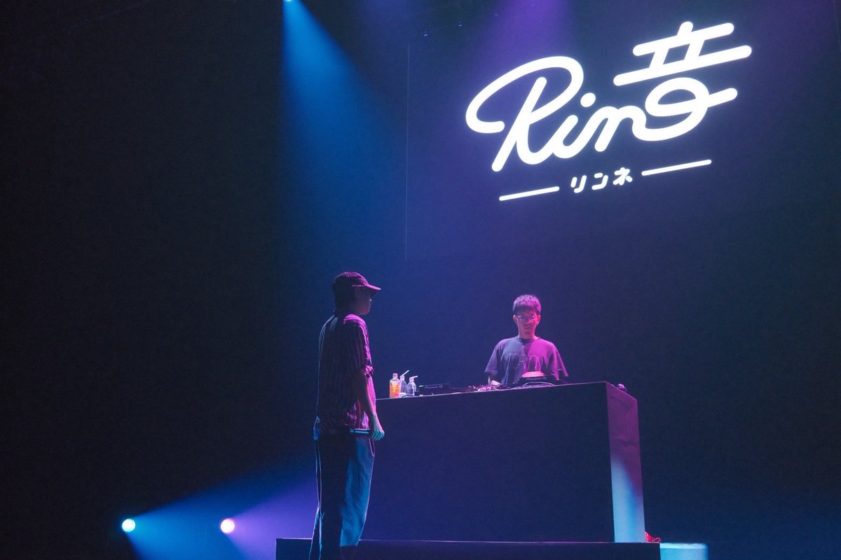 【TikTok更新🆙】

先日開催されました「X BORDER 2025」@沖縄コンベンションセンターの模様をTikTokにて公開🌺

▶︎ vt.tiktok.com/ZSSFE24WB/

絶賛最新アルバム発売中💿✨✨
アルバムはこちらから💁

▶︎ rinne.lnk.to/errorclock