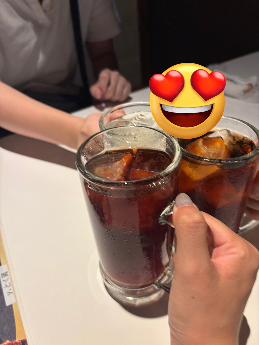 cosmosusagi_'s tweet image. 大学の同期で乾杯🍻