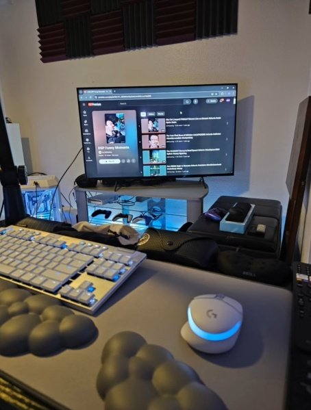 NerdBrewGaming's tweet image. I love that he chose the playlist with himself on it lol.