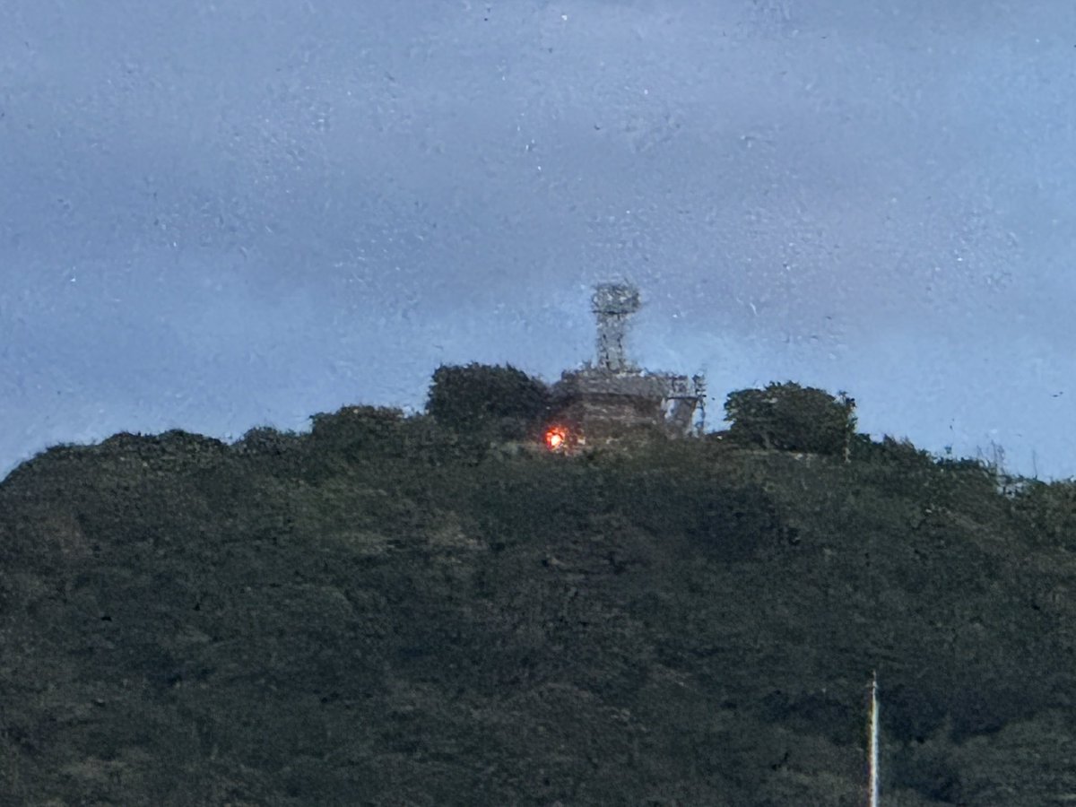 Ichikawa_jwo's tweet image. あの光は!
おねぃちゃ!
っていう写真だけ撮った花火大会
花火は目で見て記憶に焼き付ける方が美しいような
そんな気がします(気がします)