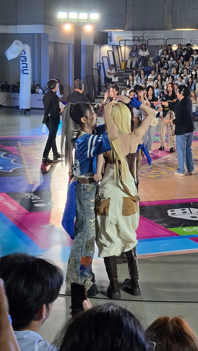 ArMonkeyarm's tweet image. สาววายซื้อเรือนี้ไหม
#Fai4EVE #Hannah4EVE 
#HadaLabox4EVEChallenge 
#โทนสีผิวไหนก็ฉ่ำไบรท์ได้ 
#น้ำตบผิวฉ่ำไบรท์ 
#4EVExHadaLabo 
#4EVE