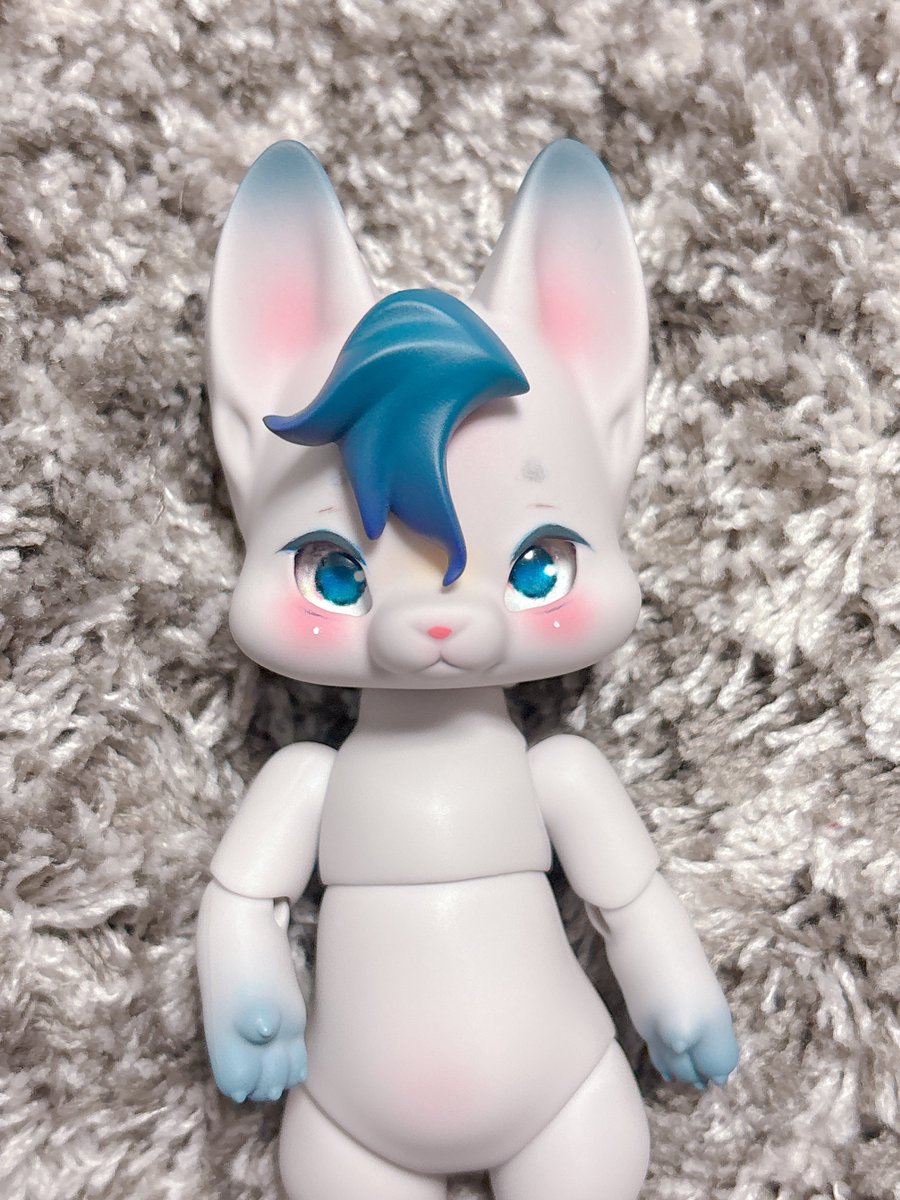 mlml_com's tweet image. 🆕前髪、どの角度が正解なのかわからなくなってきた🌀