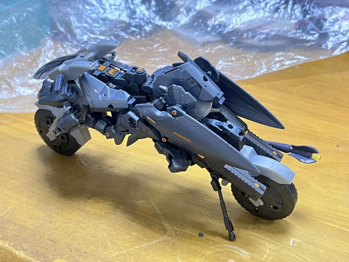 n_b_s_bs's tweet image. メタリックシール細かくて疲れました。
バイクはようやく完成です！
#30ML