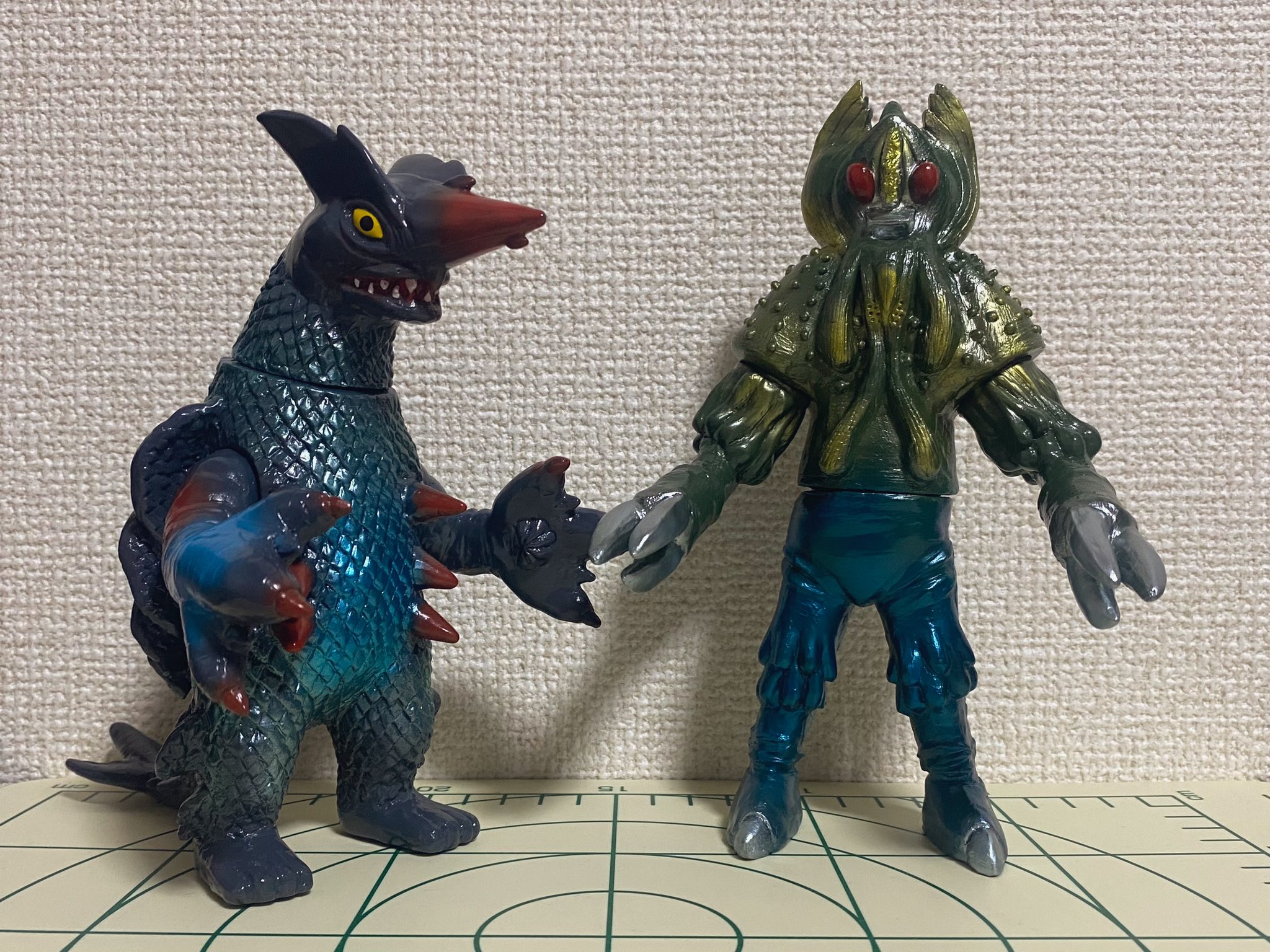 ヤモマークの大怪獣シリーズ スシラ Amazon.co.jp: ヤモマークの大怪獣シリーズ スシラ : おもちゃ