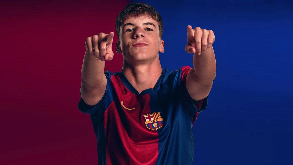 Polyccio8's tweet image. 🏠🔵🔴 Irrupciones en pretemporada de los chicos de La Masia:
2021 —> Gavi
2022 —> Balde
2023 —> Fermín, Lamine Yamal y Cubarsí
2024 —> Bernal y Casadó
2025 —> DRO y JOFRE TORRENTS
#FCBlive #FCBMasia #Barça #FCBarcelona