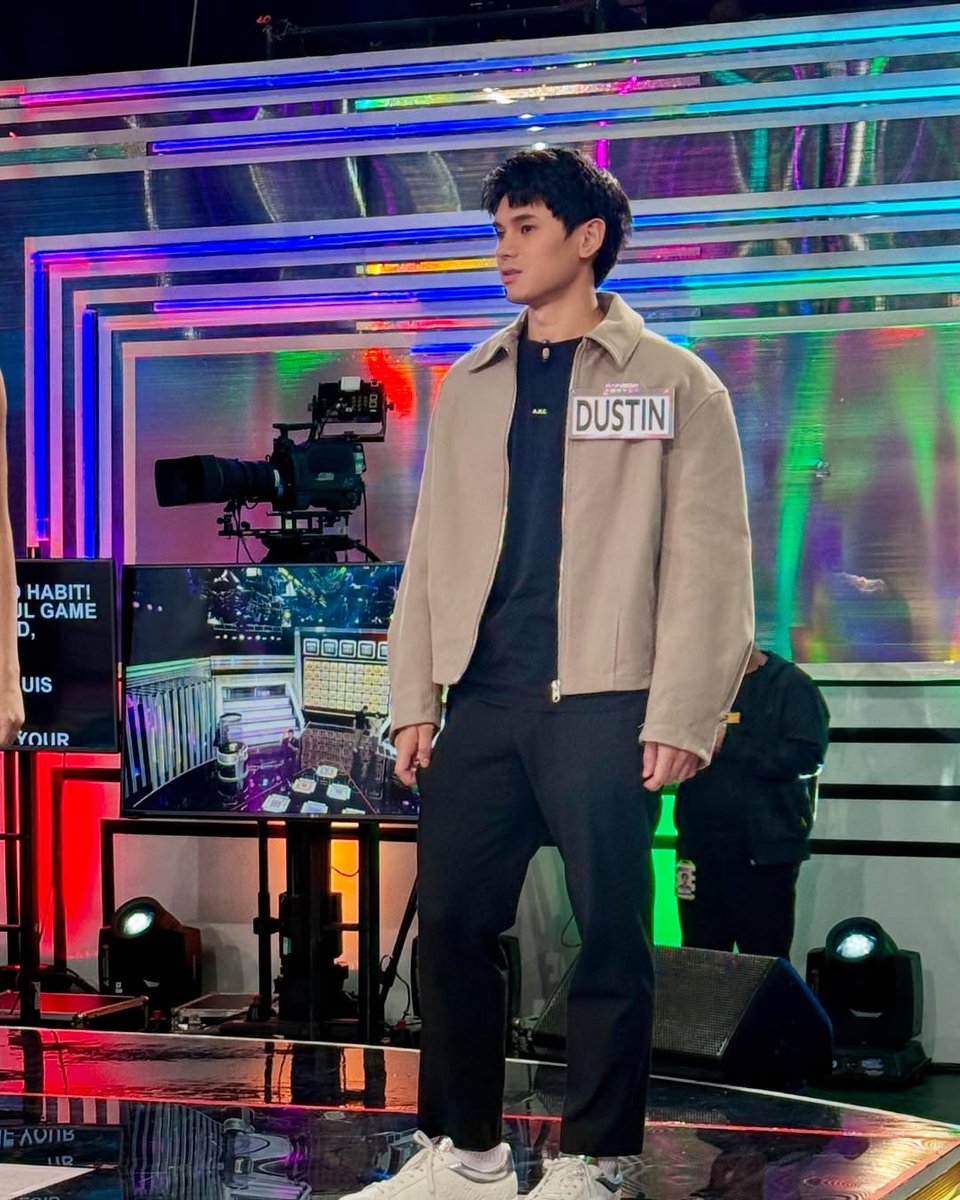 dustin_trends's tweet image. || 07-27-25 ||  [📸: VPG Entertainment/Instagram]

Here&apos;s a peek at Dustin’s BTS moments on Rainbow Rumble — full of laughter, charm, and a whole lot of heart ✨🥰

▶️ ENGAGE HERE: instagram.com/p/DMnCpYvJaqn/…

DUSTIN RUMBLE READY

#DustinYu || @dustinyuu