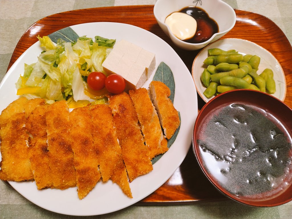0110Sach's tweet image. てきたよ💕
ムネ肉のチキンカツだよ〜💕
#おうちごはん