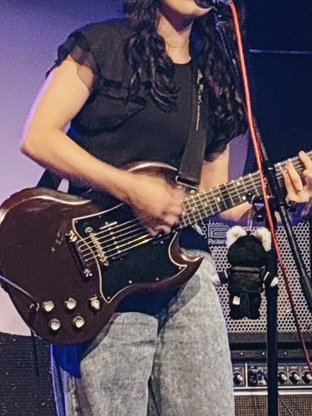 comugi99's tweet image. 2025/07/26(土) PENNYLANE

初めてで緊張しっぱなしでしたが暖かく見守って頂きました

オリジナル曲が良かったと褒めて頂いて嬉しかったです！

友達の差し入れやまさかの再開、意外な恋バナまで…濃密な出来事ばかりでした😘

また弾き語りやれたらと思っています
この度はありがとうございました！