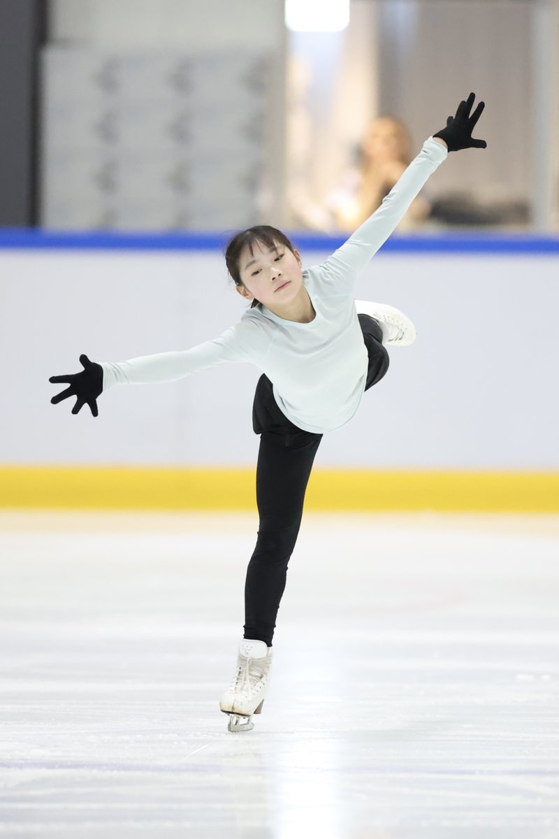 AxelQuadruple's tweet image. 〈 ジュニア強化合宿 〉
#竹島花英 選手(ノービス推薦)
Photo by Kiyoshi Sakamoto
#figureskate #HanahaTakeshima