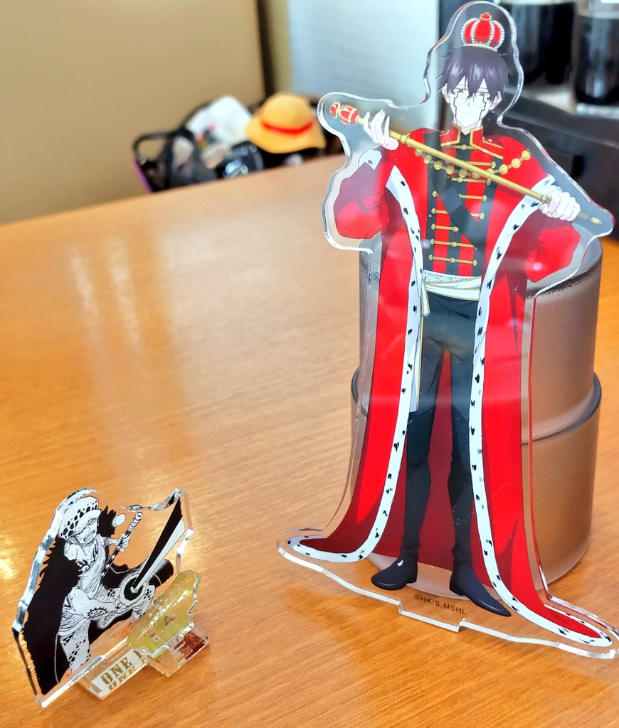 友達とご飯して良い話たくさん聞いてめっちゃ楽しかった♡
2枚目はボス戦の様子(笑)