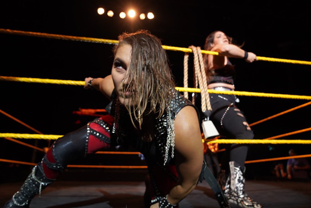 2dayInHistoRhea's tweet photo. #TodayInHistoRhea
July 27th 2019 - @RheaRipley_WWE and Raquel face Bianca and Karen Q for the second night in a row at #NXTAtlanta
This was the first time she wore these tights which only ever appeared at house shows and one episode of NXT UK https://t.co/uLDpGkFmoa