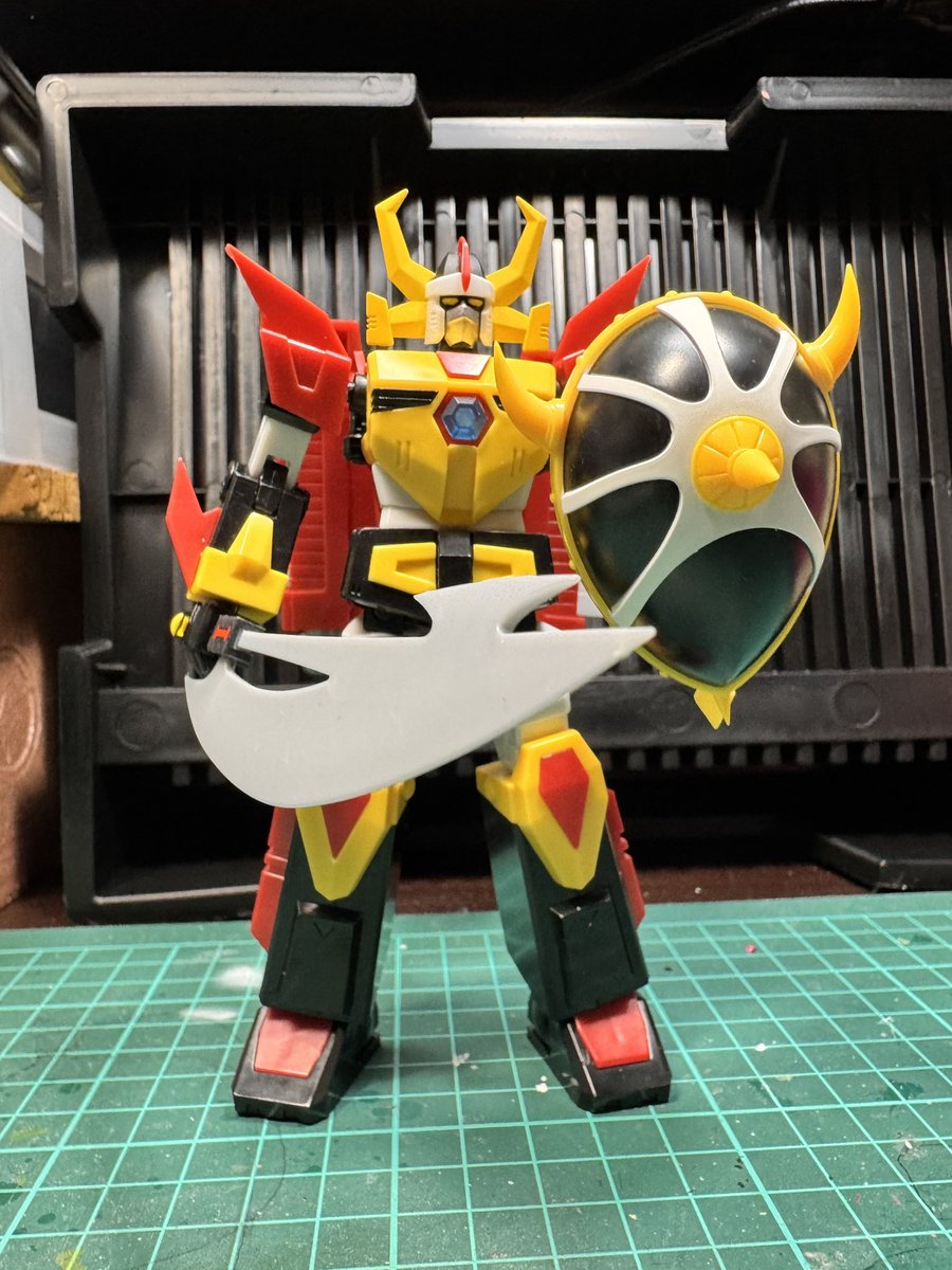 necome_titan's tweet image. 【逆転王】 ➕ 【リリーフドン】

【トッキュウザウルス】

完成しました( *ˊᵕˋ*)

素組、楽しい♪