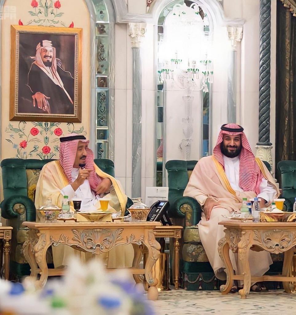 اللهم احفظ خادم الحرمين الشريفين ، وولي عهده الأمين ، واحفظ بلادنا، وأدم عليها الأمن والأيمان ، في ظل قيادتنا الرشيدة. 🇸🇦🤍

#الملك_سلمان_بن_عبدالعزيز 
#ولي_العهد_الأمير_محمد_بن_سلمان